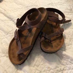 Birkenstocks Yara Sz 38 Sandals